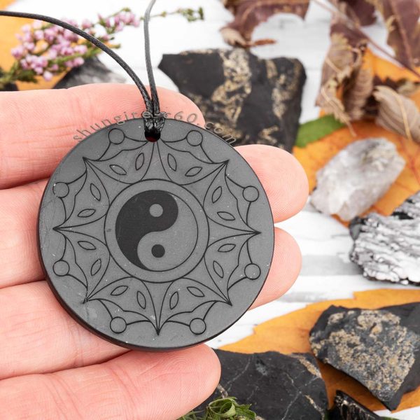 shungite necklace Yin and Yang 45mm