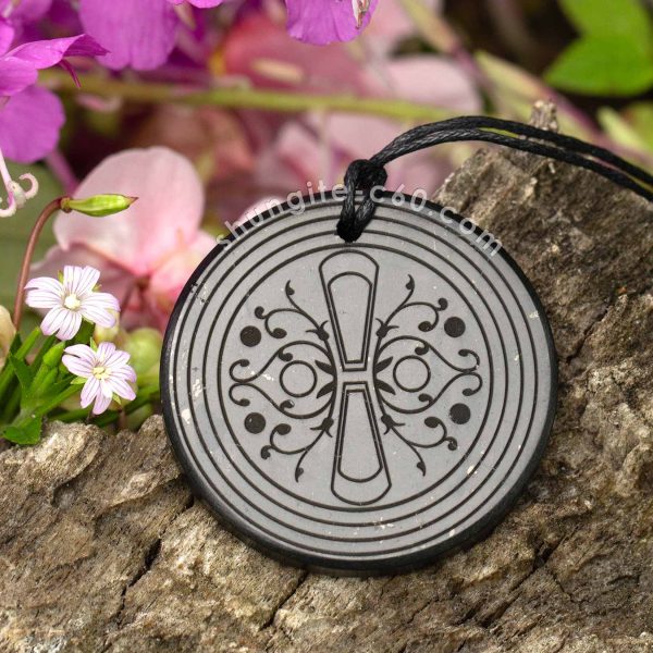 Harmoni pendant engraved