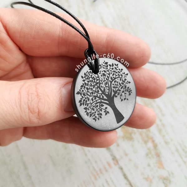 shungite pendant tree of life 3,5 cm side view