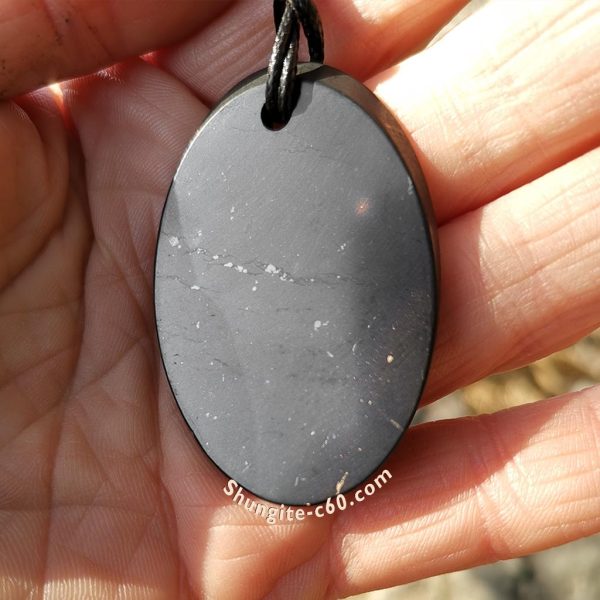 necklace of shungite size