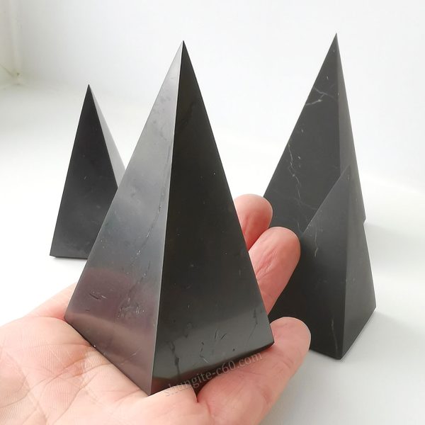 shungite pyramids set polished